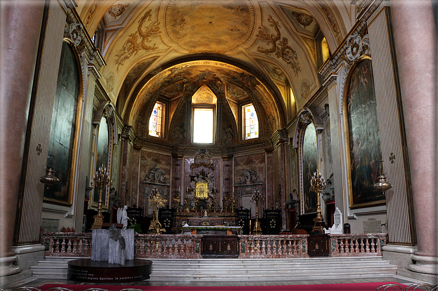 foto Basilica di Santa Maria degli Angeli